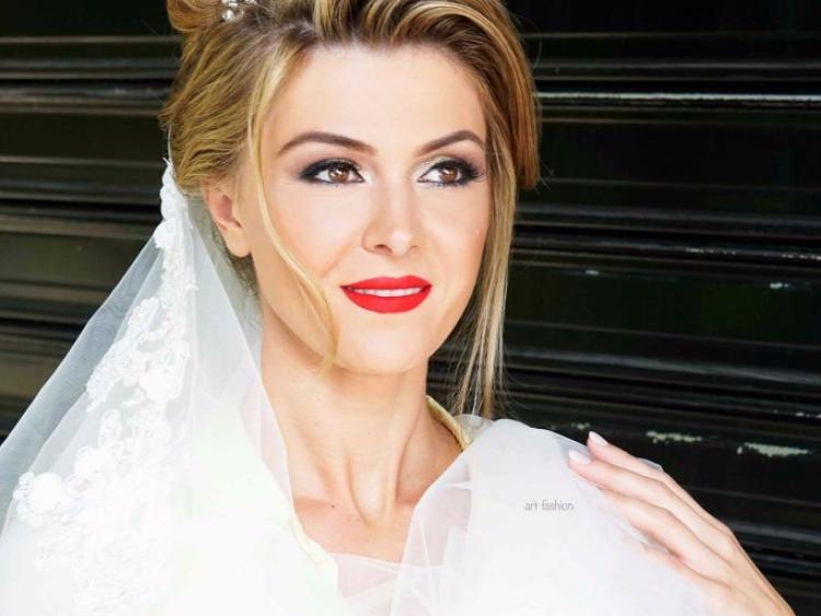 Say Yes to the Dress