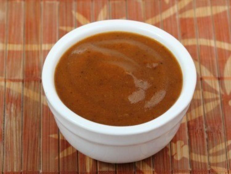 Curry sauce pizza anyone?