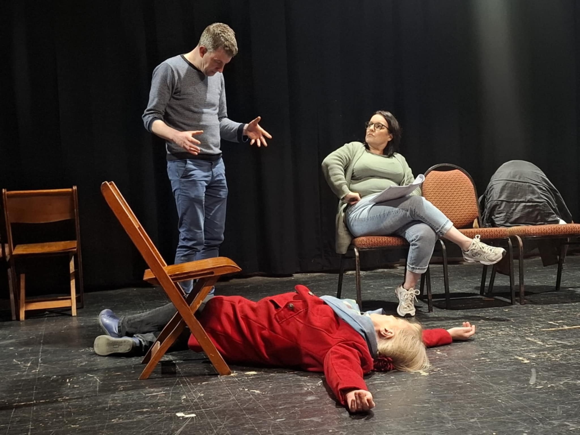 'One Wife Too Many' brings comic chaos to Corn Mill Theatre