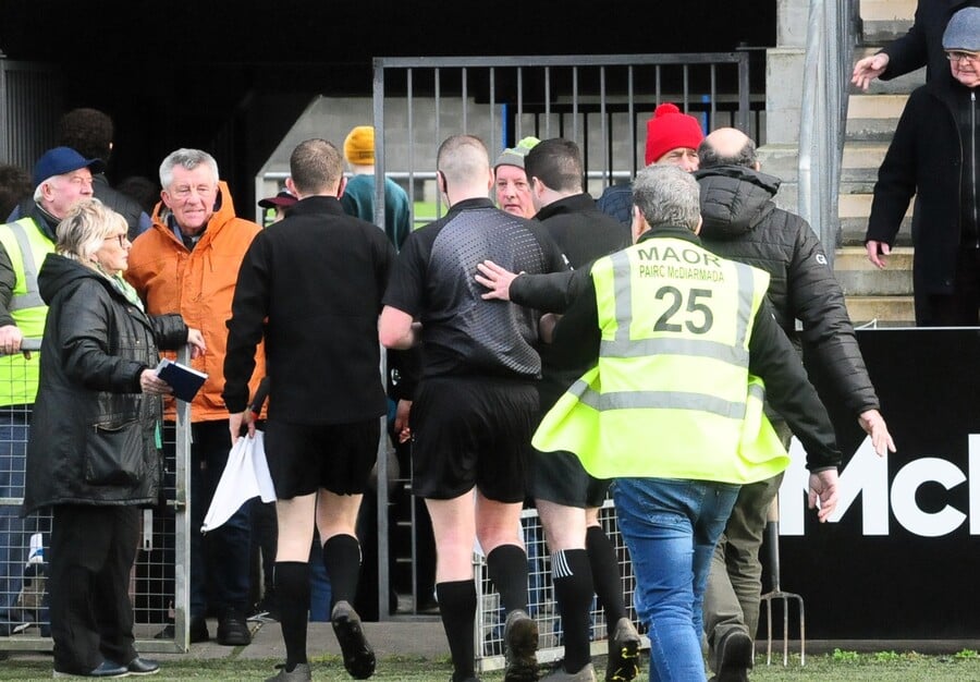 THE LAST POINT: Treading a fine line on referees
