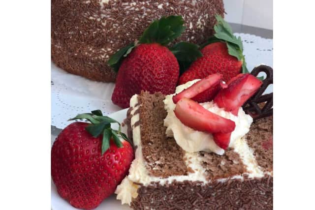 Facebook.com/Coffey'sPastryCase&HomeBakery