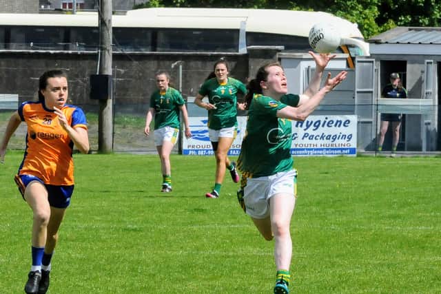 Clare moved the ball the length of the field with Aisling Rediy finding the runner through the middle before Fidelma Marrinan blasted the ball past Michelle Monaghan for a goal on 14 minutes, Leitrim finally opening their account with an immediate response from Laura O’Dowd, although a goal appeared on after good work from Leah Fox and Ailbhe Clancy.