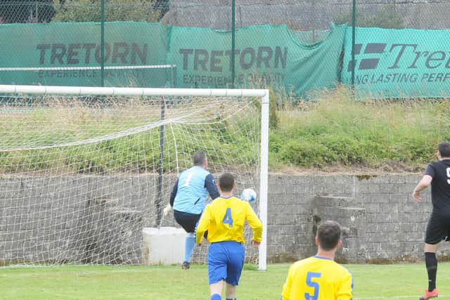 Frustrated Manor Rangers draw little comfort from Bee Park stalemate