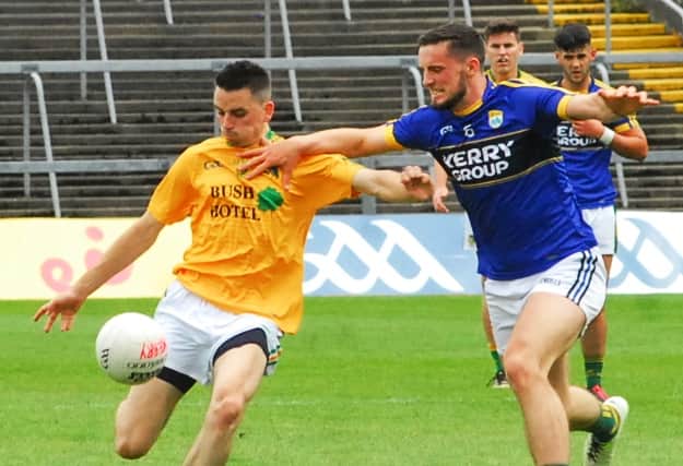 Conor Cox and Jack Heslin swapped points while Robbie Cunningham saw a shot blocked as the halftime score read 1-10 to 1-3 at the break.
