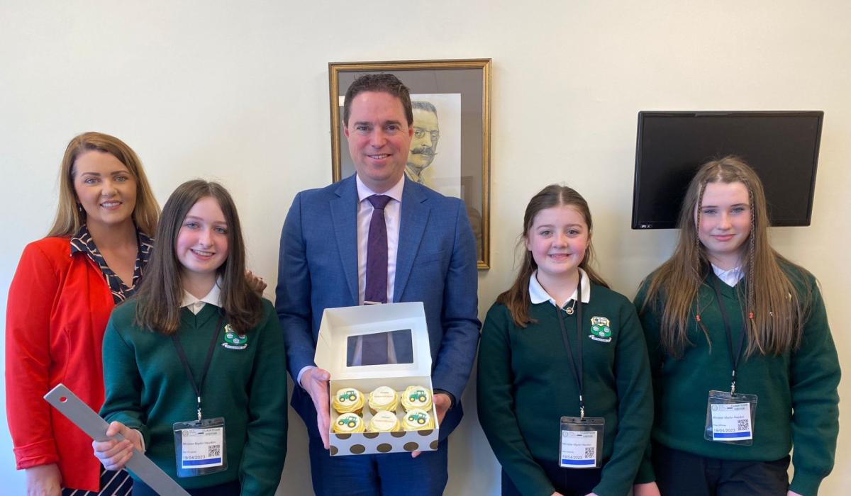 Drumshanbo VS students visit Leinster House to demonstrate their