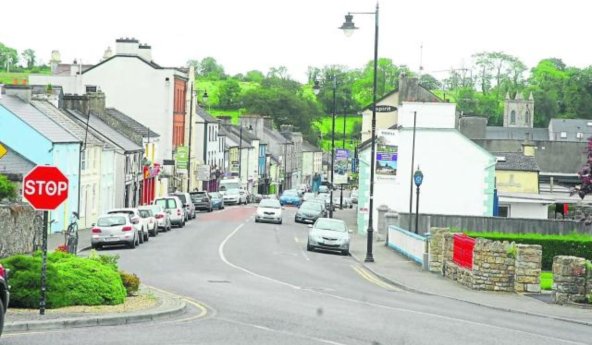 'Back of cars sticking out onto road' due to uneven buildings in Leitrim town