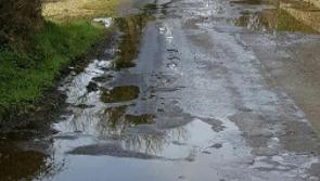 Minister Ross invited to see state of Leitrim roads