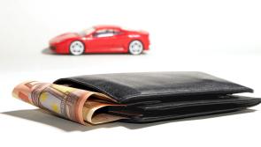 Govt must move to deal with soaring insurance costs