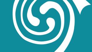 Status Yellow wind warning remains in place tonight and into Friday