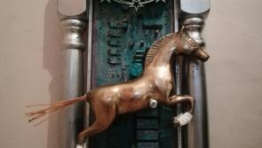 Kinlough Men’s Shed celebrate ‘Grand National’ with Nina Carberry