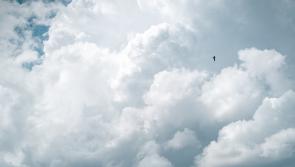 Met Éireann is predicting long clear spells and scattered showers over the weekend 