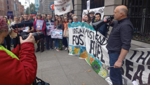 Leitrim Councilor asks Roderic O’Gorman to stop fracked gas imports in meeting 