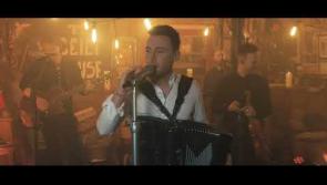 Nathan Carter's latest radio song release - Break for the Border