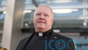 Army chaplain who forgave attacker awarded distinguished service medal