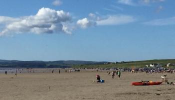 REVEALED: Sewage, septic tank overflow and animal faeces to blame for 'poor quality' Irish beaches