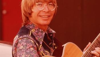 The Glens Centre to host John Denver Tribute Show