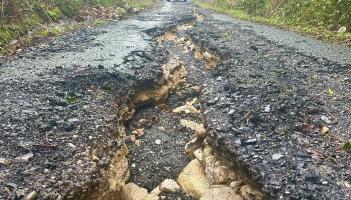 Famous face 'out for a spin' discovers what is surely Ireland's worst road