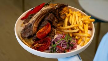 'Take a bow': &nbsp;&lsquo;Lovely&rsquo; food and great memories recalled as famous Leitrim pub stops serving food