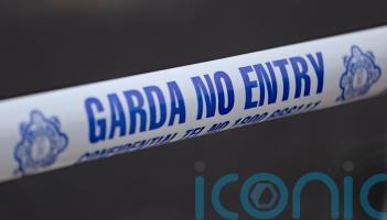 Bomb disposal experts examine suspect device in Carlow