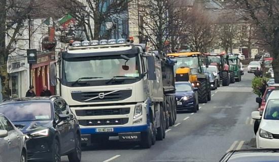 'They're out of touch.': Questions linger in Leitrim as Taoiseach under fire over protest handling