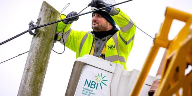 Almost 900 Leitrim&nbsp;premises in Leitrim town can now get fibre broadband