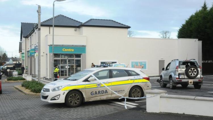 Leitrim garda&iacute; investigating Mohill Centra knifepoint robbery