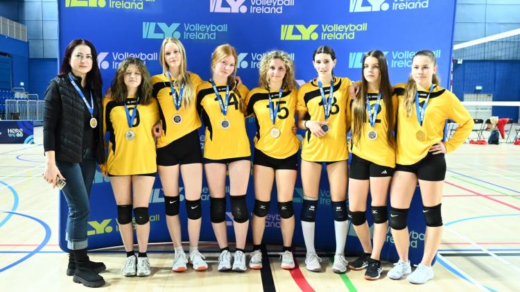 Ukrainian teens inspire Leitrim&rsquo;s first volleyball club in Drumshanbo