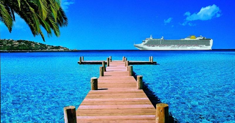 Iowa boss rewards his 840 employees with a Caribbean cruise