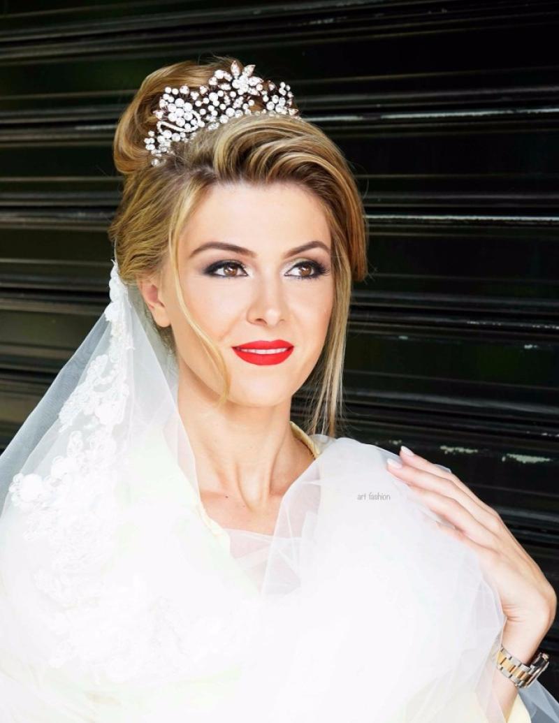 Say Yes to the Dress