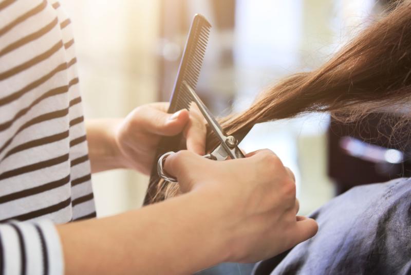 Hairdressers and barbers need greater clarity on public health requirements
