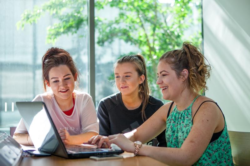 52,374 students nationally receive first round offers