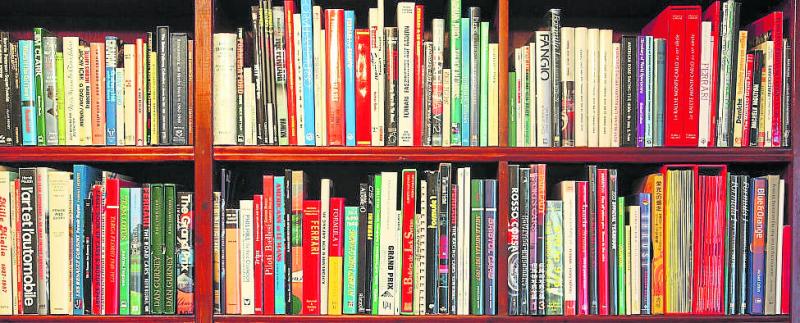 No plans for any reduction in library service