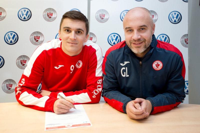 Sligo Rovers secure signing of former Liverpool forward Adam Morgan