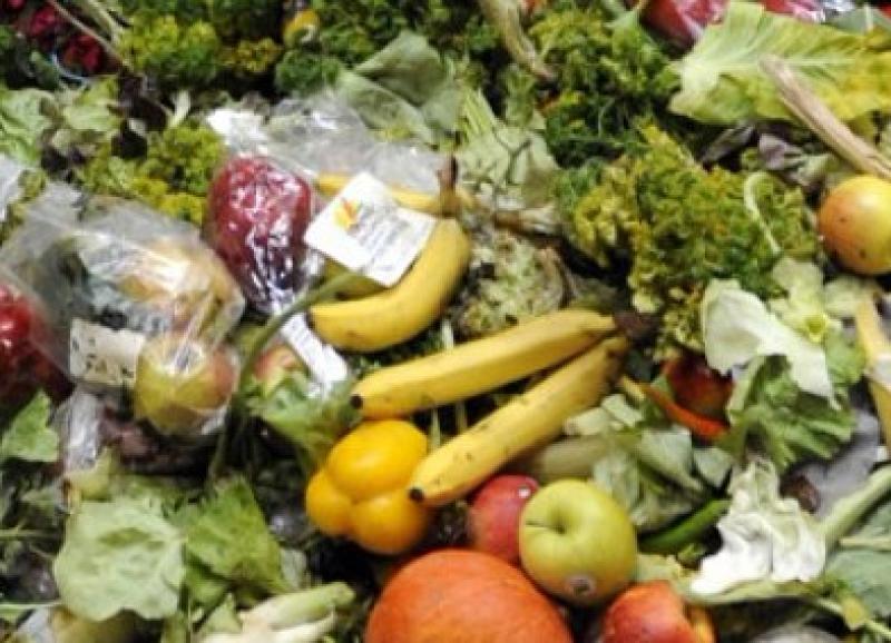 Try to avoid food waste this Christmas.