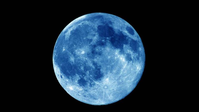 Don't miss tonight's Super Blue Moon