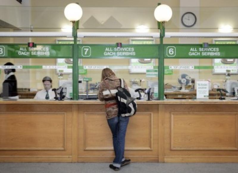 Louth post offices 