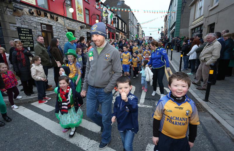 Wild Rose theme for Manor parade