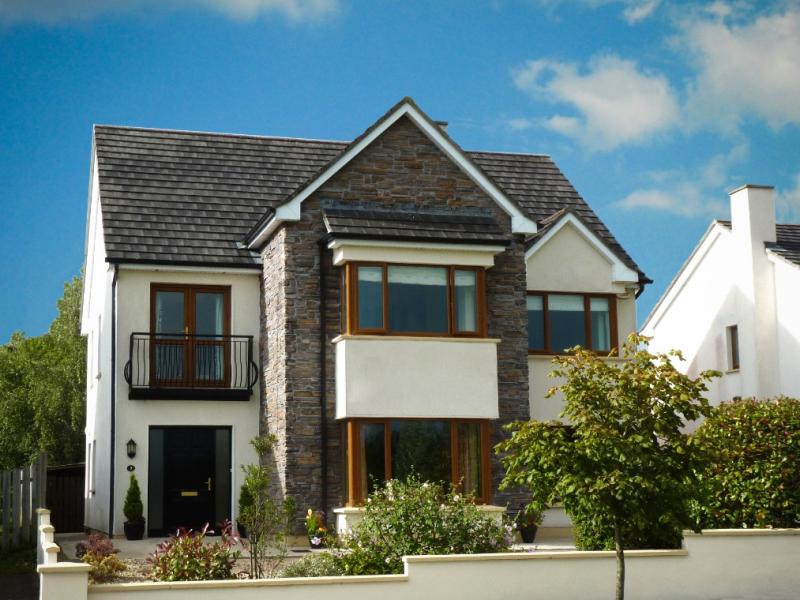 Stunning four bed detached house comes on the market in Carrick-on-Shannon