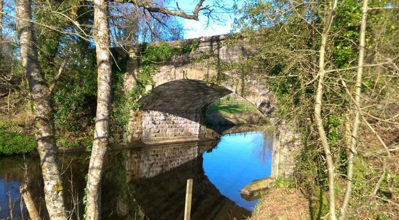 Waterways Ireland are due to install crash barriers along section of Ballinamore canal 