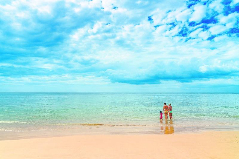 Leitrim Mammy Diaries:The hassle of booking a stress-free  family holiday