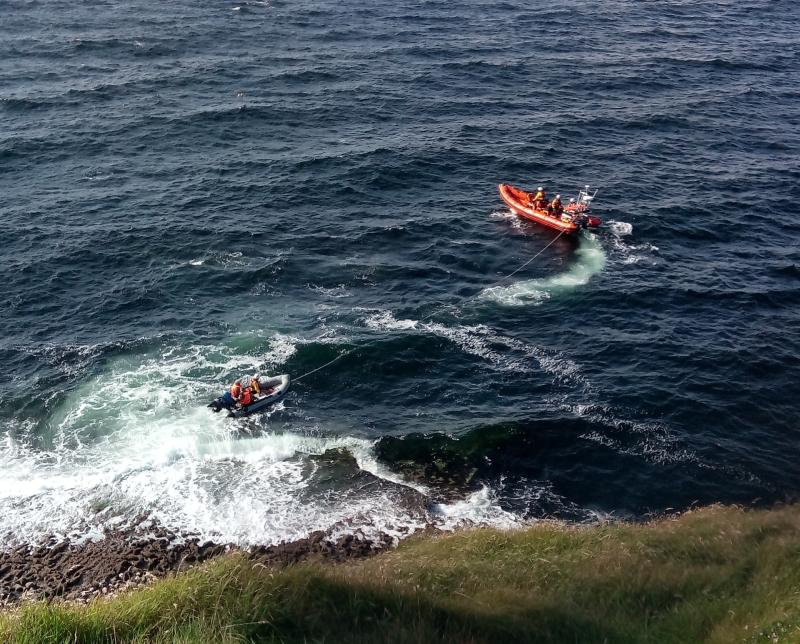 Bundoran RNLI called to vessel washed up at Mullaghmore