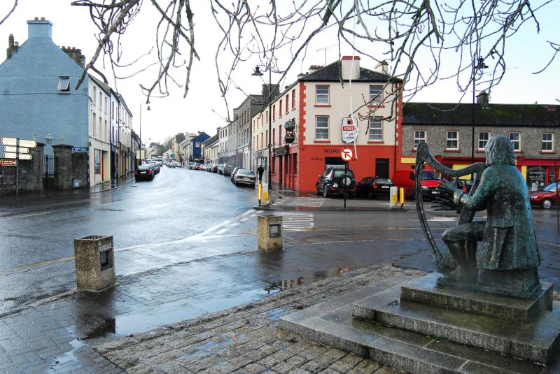 Specialist cleaner to scrub Mohill footpaths