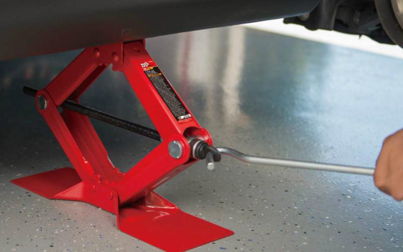 Car jacks, spider traps and French dictionaries - the worst Christmas presents you've received