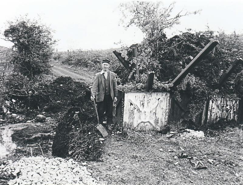 Leitrim Observer Snapshot:   The road to nowhere - Leitrim's closed border