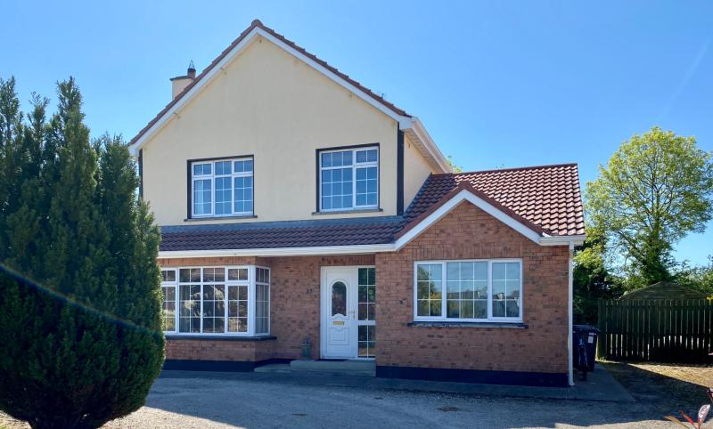 Five bedroom home in Leitrim within walking distance of Lough Allen 