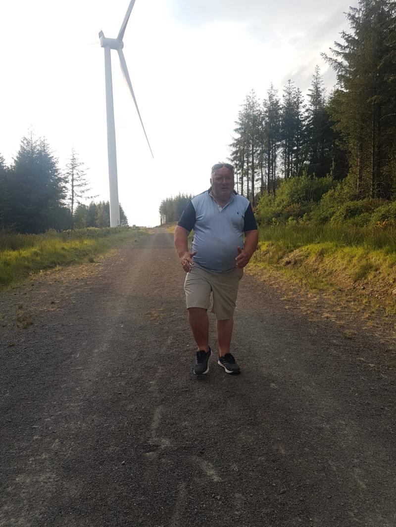 Murphy embarks on  fundraiser by walking 10km backwards across Sliabh Bawn