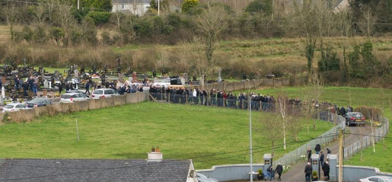 Large crowd attends Traveller funeral in Leitrim