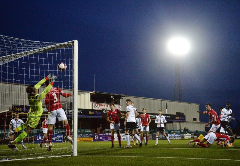 Dundalk fail to take advantage of extra man as they slip to their fourth loss of the season