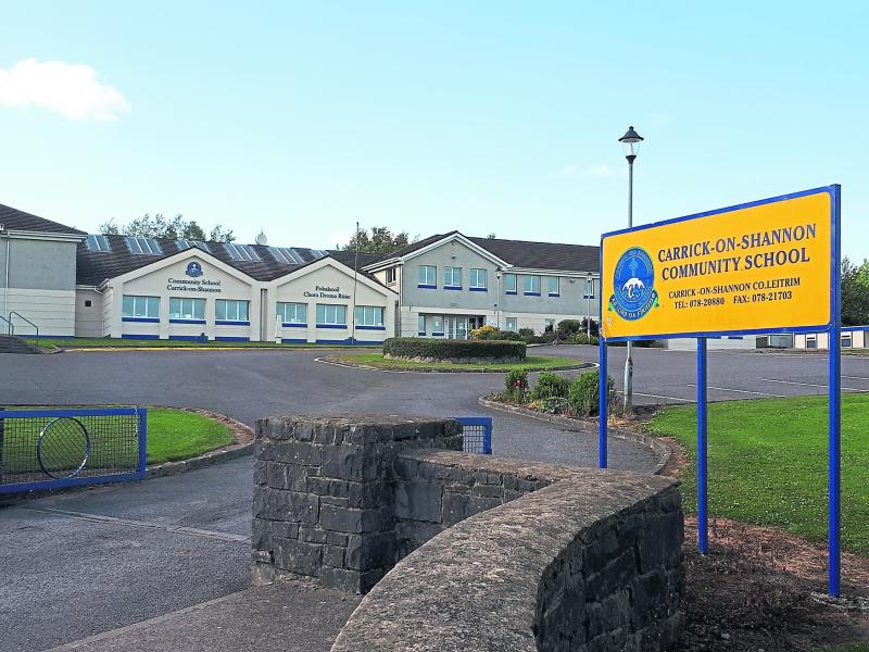 Parents want to drive their children in the school door, says Council engineer