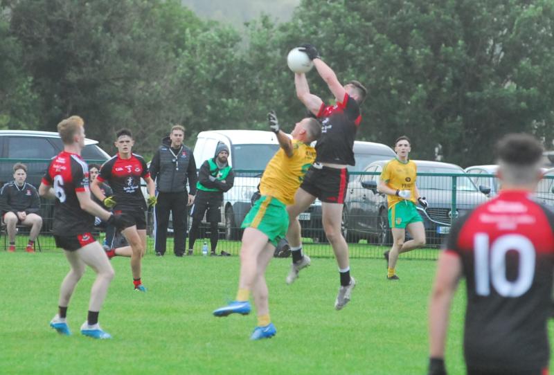Champions send out a message as St Mary's and Melvin Gaels start with a win